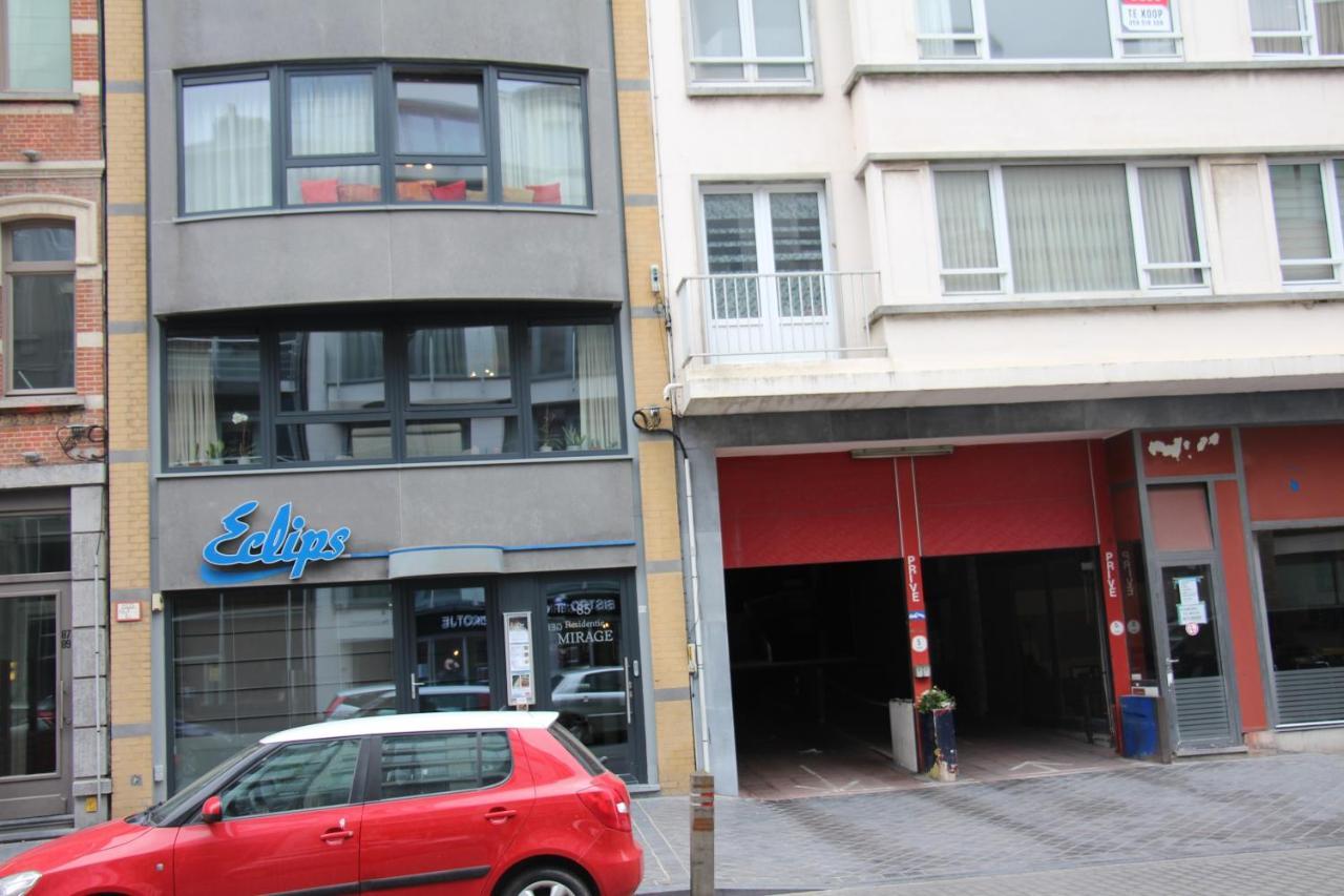 Mirage Apartment